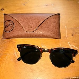 Ray Ban Clubmaster Classic Tortoise (Shell) Sunglasses RB3016 G-15 Lenses